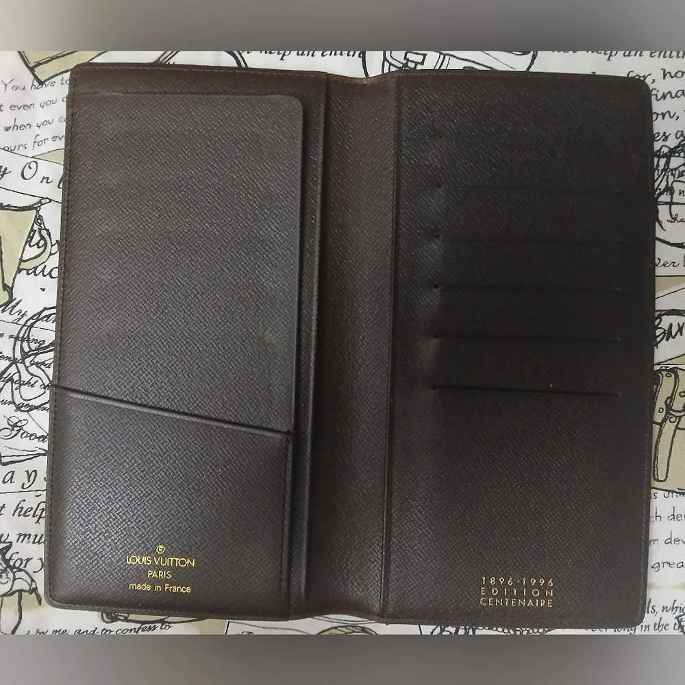 Authentic Louis Vuitton Damier Ebene Brazza long wallet 7.5 X3.9